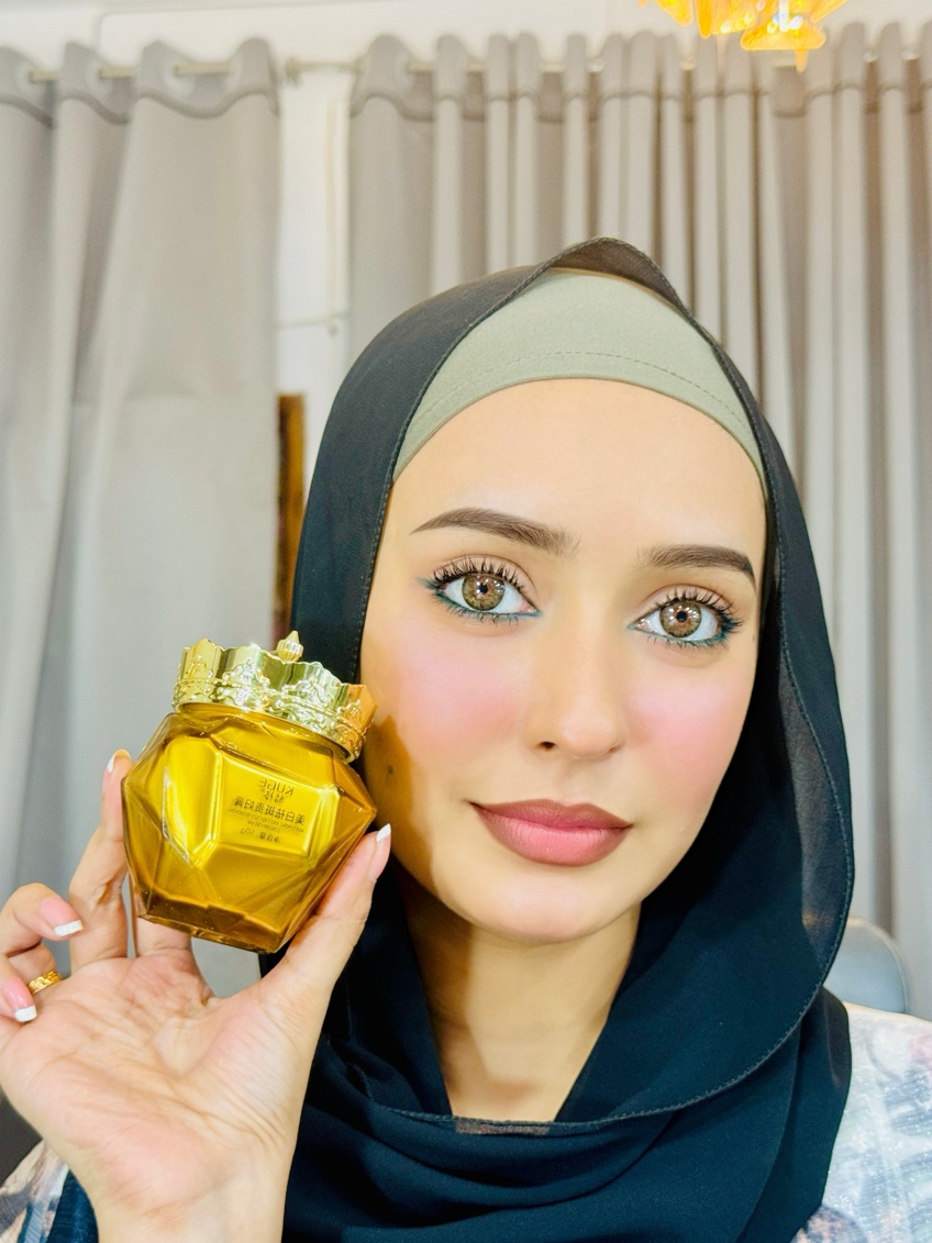 (KUGE) WHITENING AND FRECKLE REMOVING LUXURY CREAM